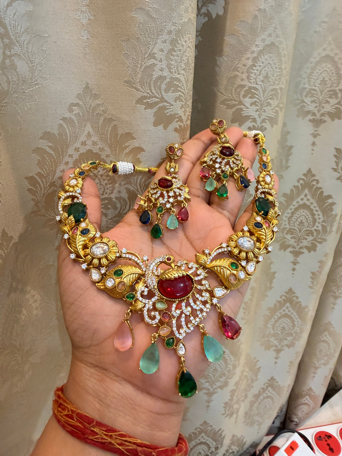 Suma Signature Necklace set