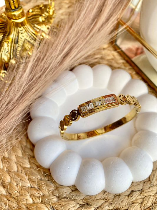 Zirconia Studded Gold Plated Anti Tarnish Bracelet