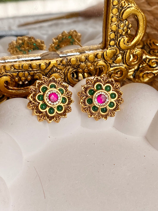 Kempu Mint Antique Temple Stud Earrings