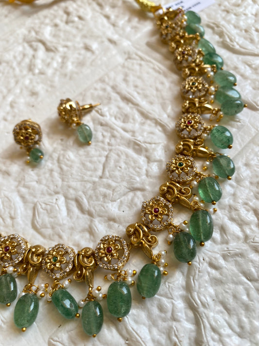 Kemp Stone Gold Plated Mint Beads Antique Necklace Set