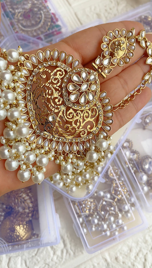 Statement "GHOOMAR" Oversized Chandbali with Kundan Earchain Sahara