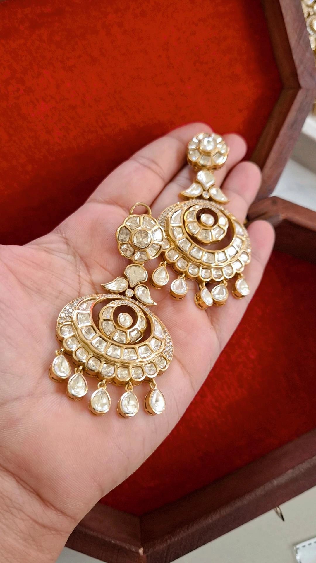 Aishwarya Signature Moissanite Polki Chandbali