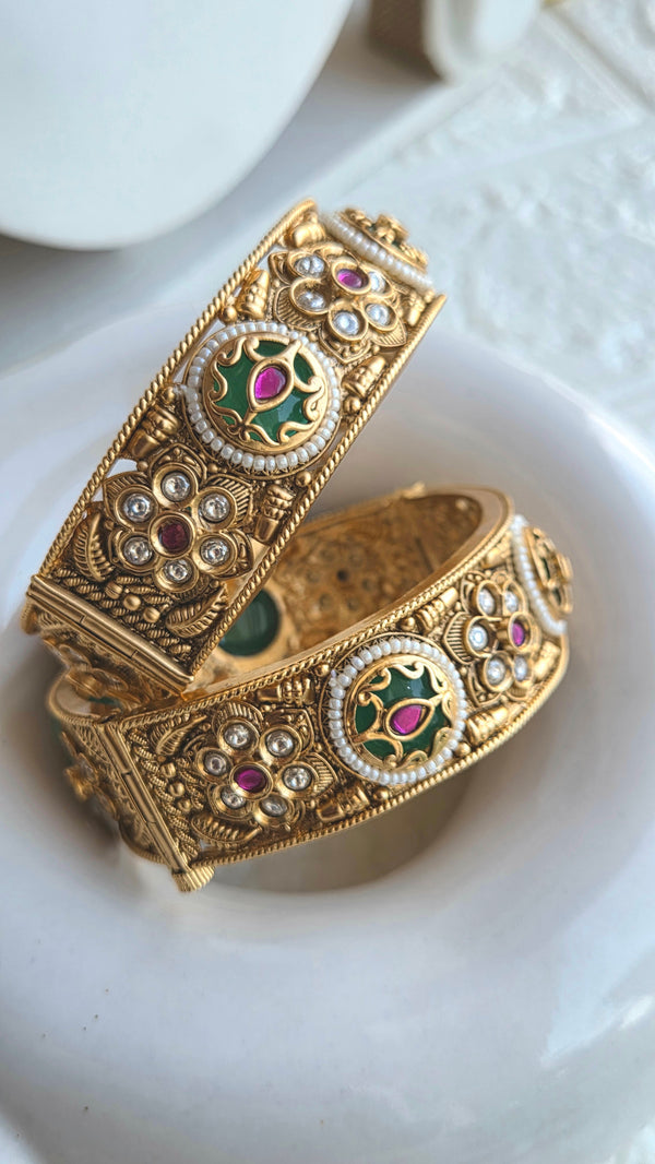 Heritage Regal Screw Openable Bangle