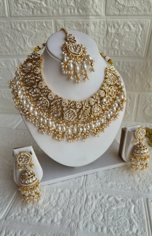 Bridal pearl heavy work Necklace set with maangtikka