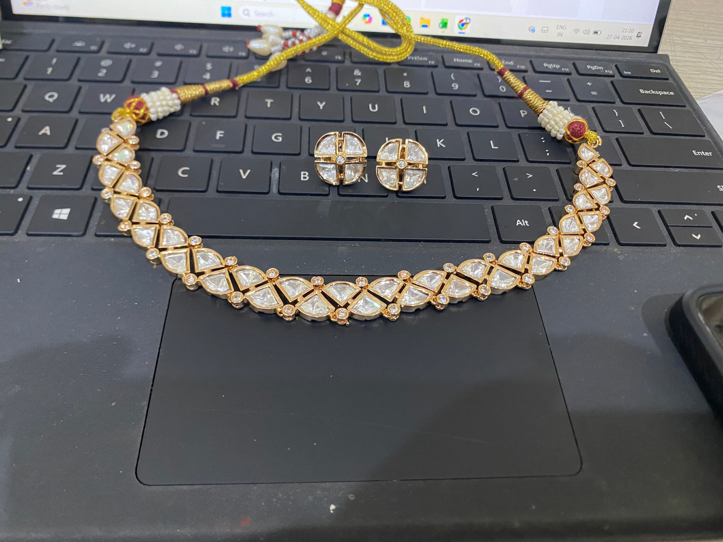 Moissanite Sleek Choker Necklace set