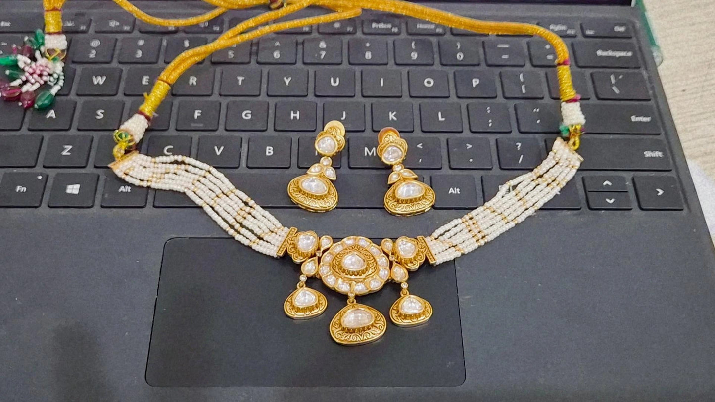 Signature Moissanite Polki Pearl Gold Craved Necklace Set
