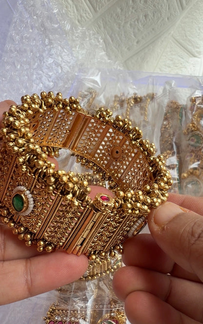 Statement Rajwadi Heritage Bangle - Single