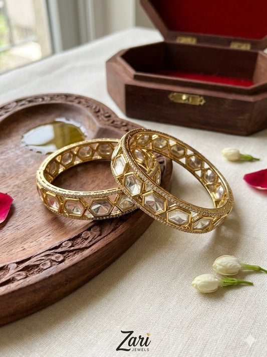 Royal Kundan Moissanite Lockable Bangle - pair ()