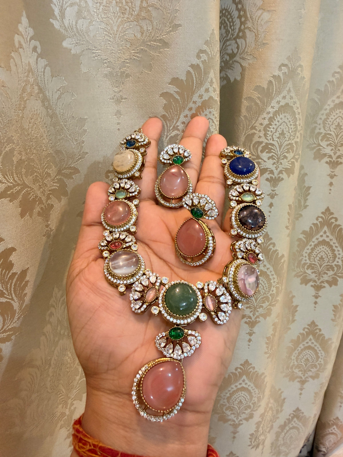 Sumitra Signature Necklace set