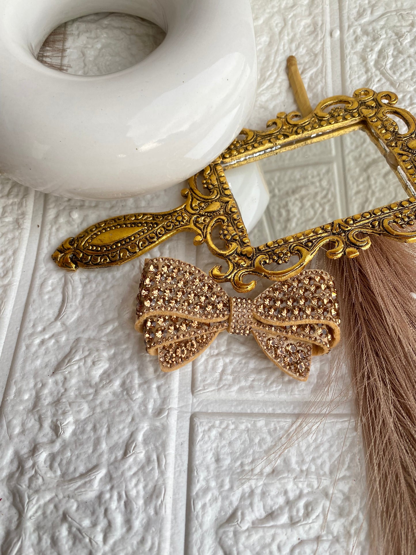 Golden Beads Silicon Base Hair Bow