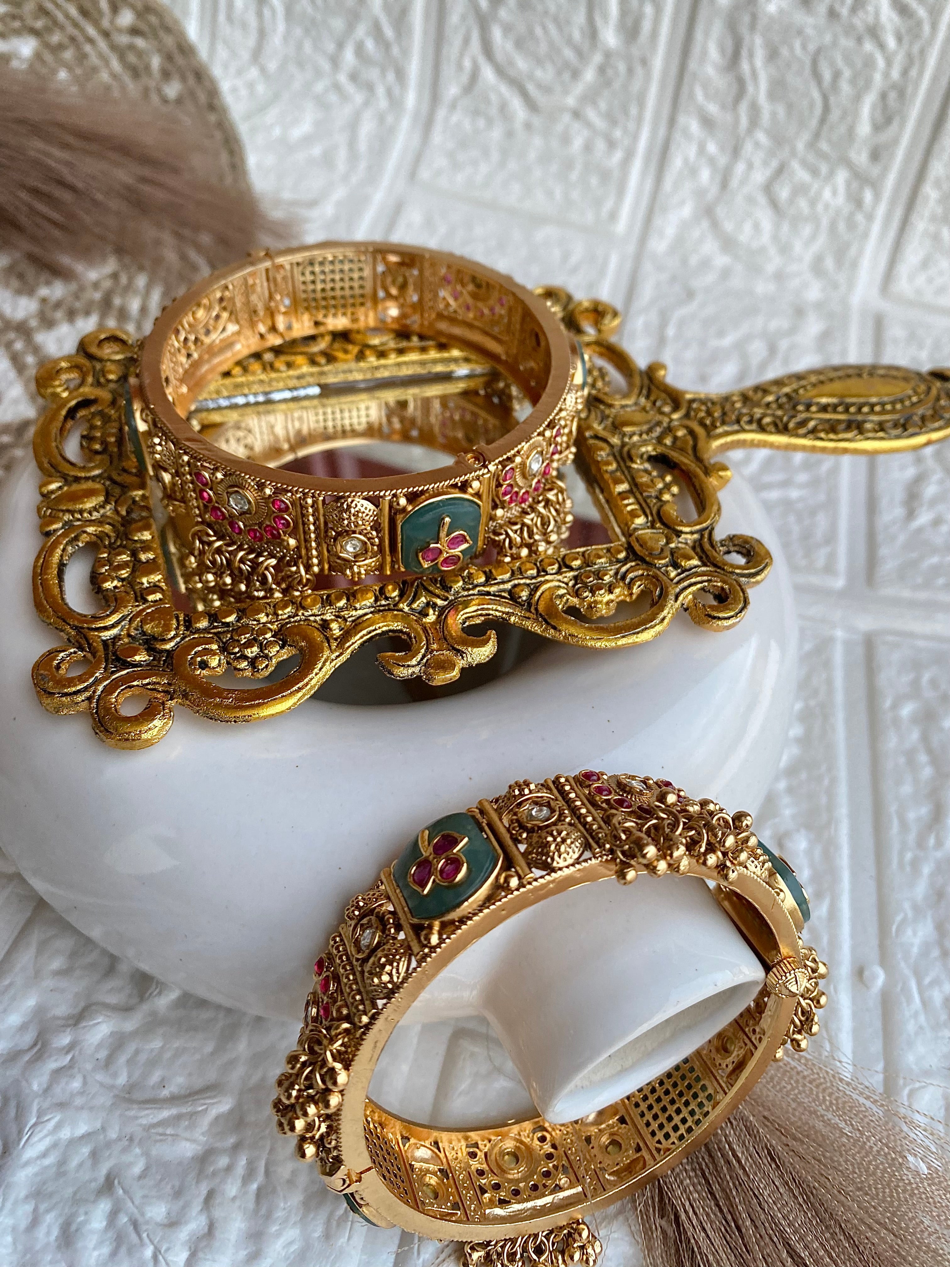 Signature Rajwada Royal Antique Bangles -Pair
