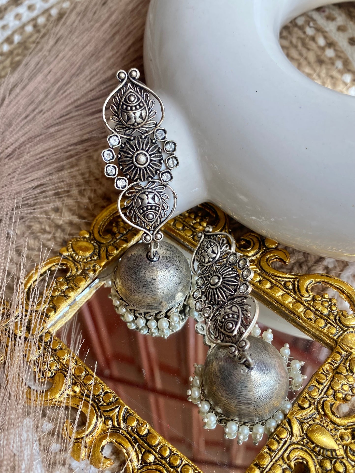 Zirconia Silverlookalike Jhumka