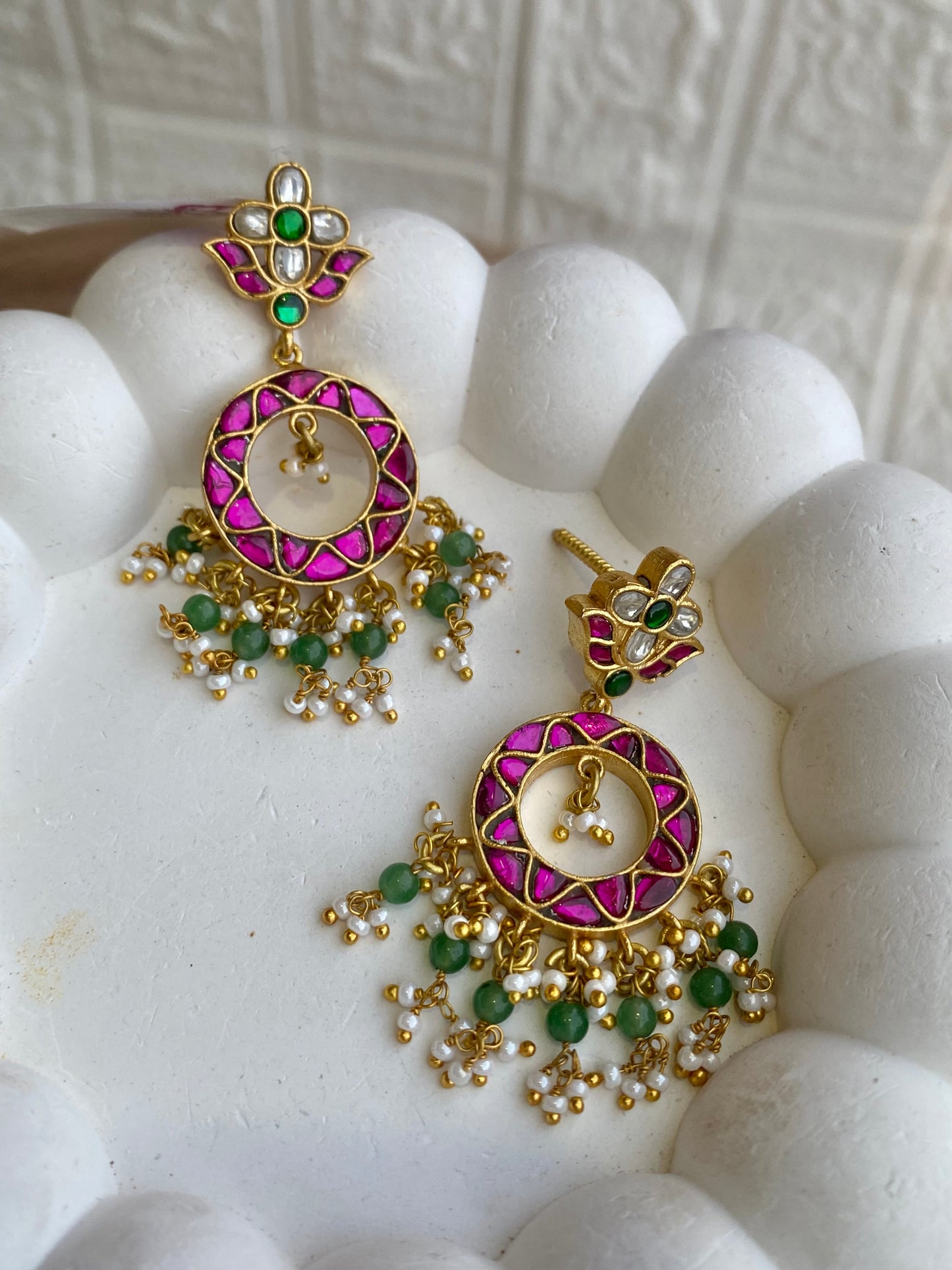 Kempu Jadau Medium Sized Chandbali