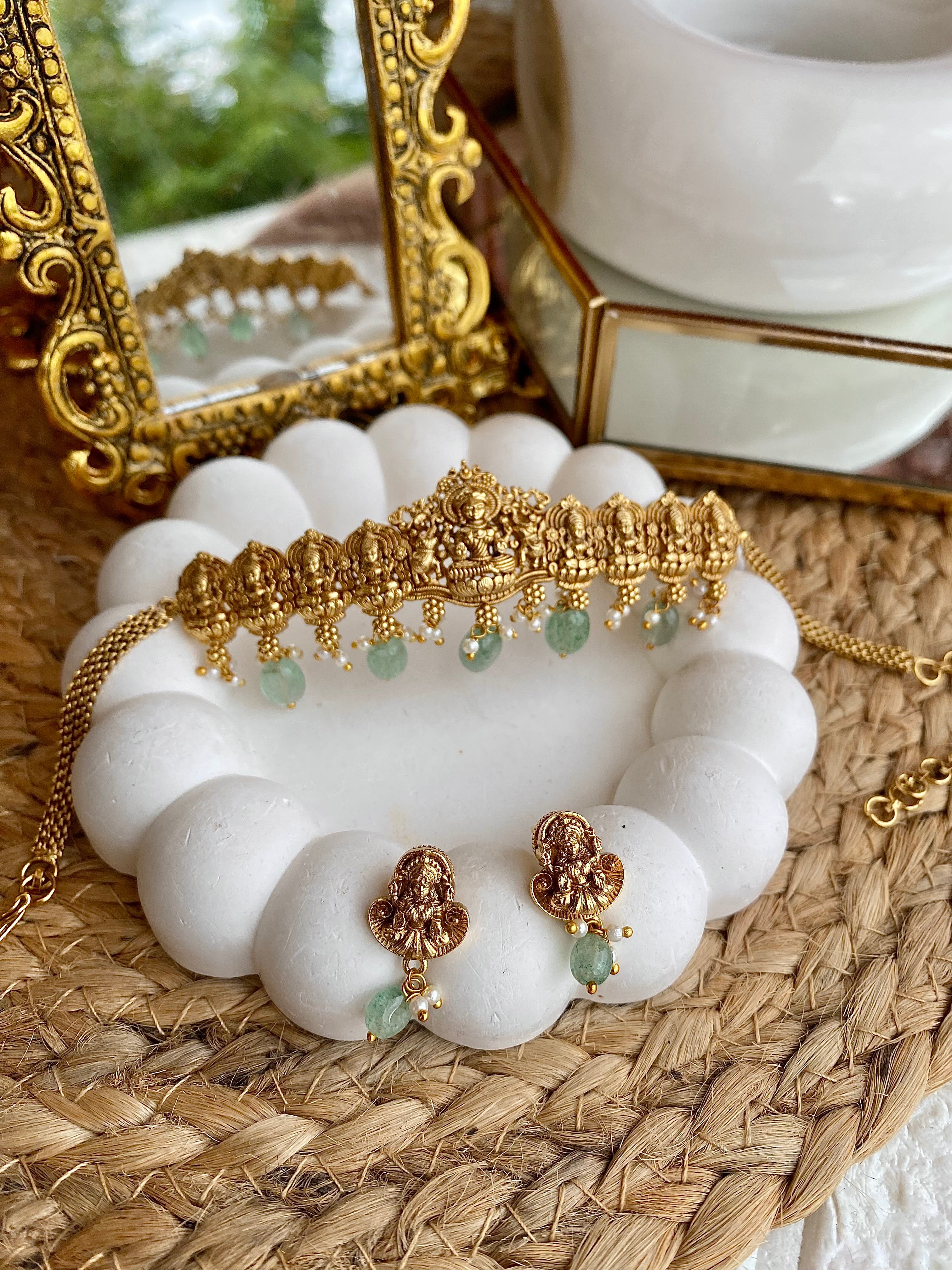 Goddess Idol Mint Temple Choker Necklace Set