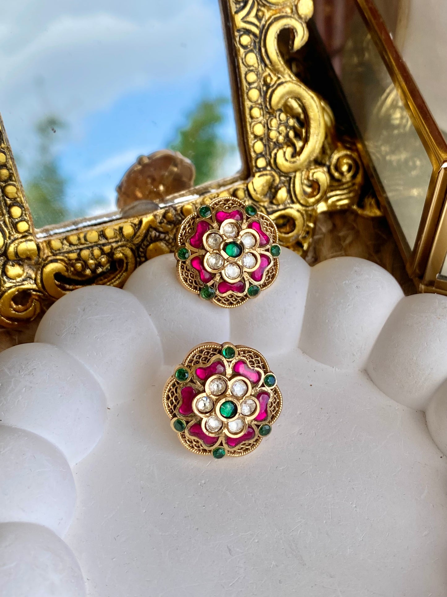 Polki Kempu Mint Antique Stud Earrings