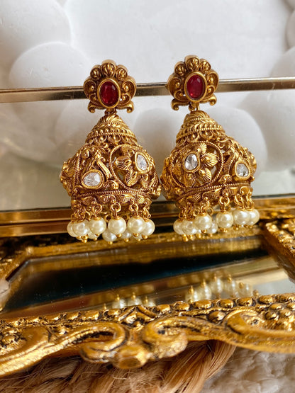 Red Moissanite Kundan Antique Jhumka