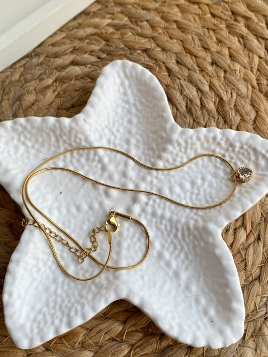 Stone Heart Minimal Pendant Chain
