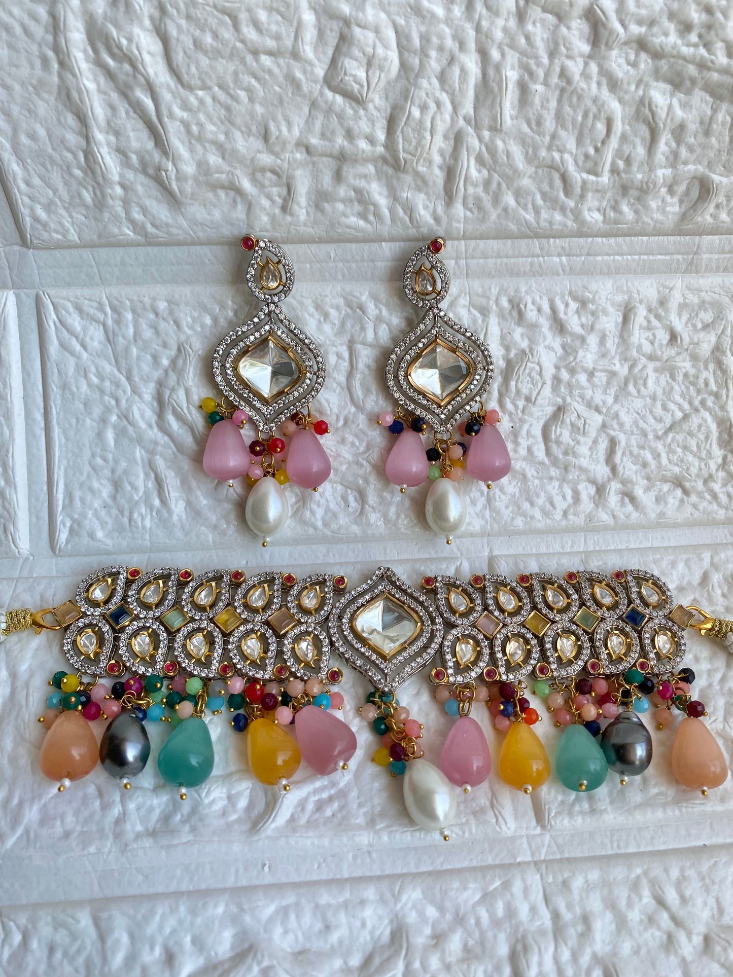 Luxuriously Handcrafted Navratana Kundan Polki Choker Necklace with Earrings