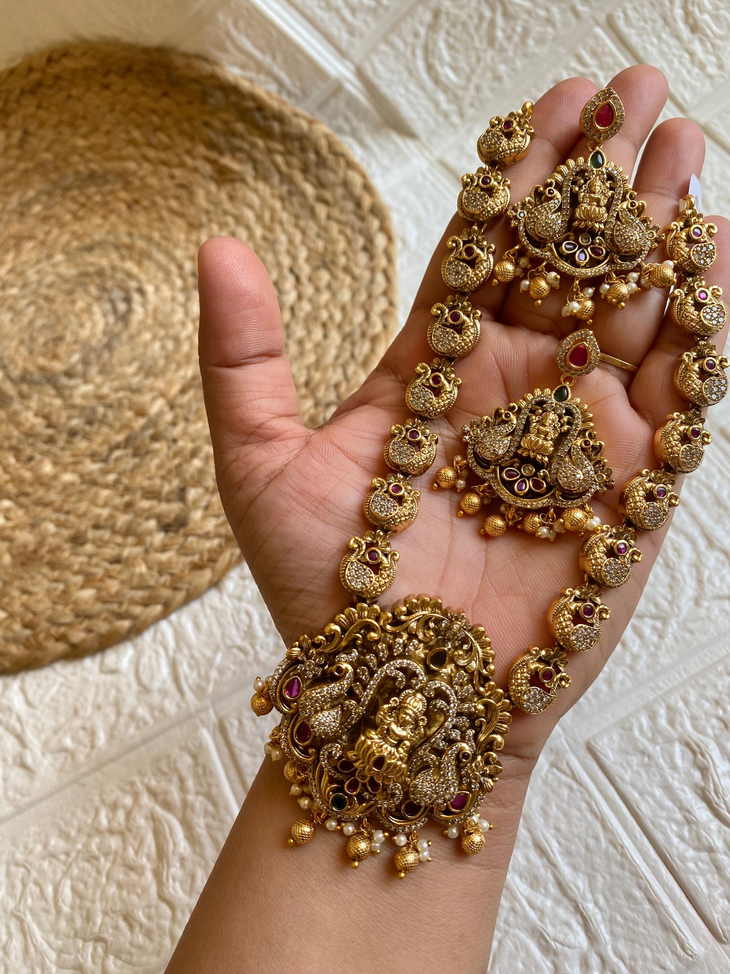 Antique Necklace Set