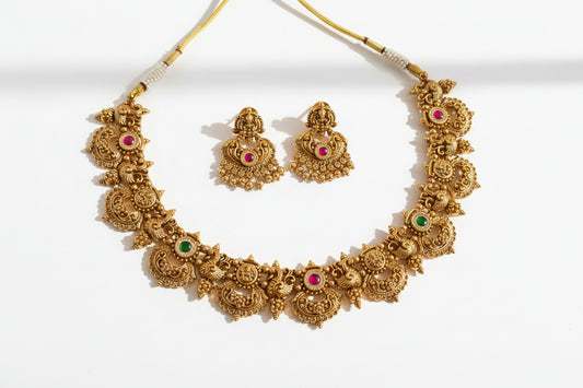 Signature Antique Stone Studded Necklace set