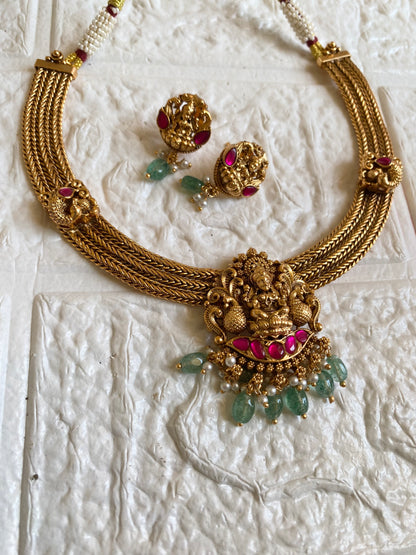 Kemp Stone Gold Plated Antique Necklace Set