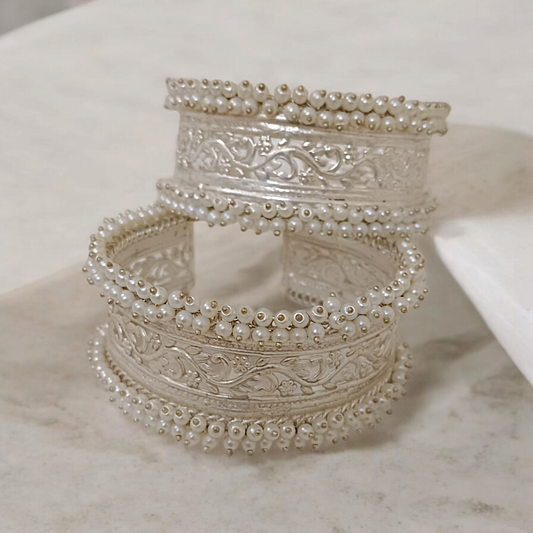 Silver Polish Pearl Cluster Kadda Bangles