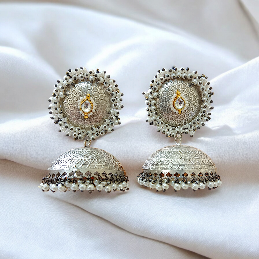 Gulzar Kundan Pearl Handcrafted Jhumka