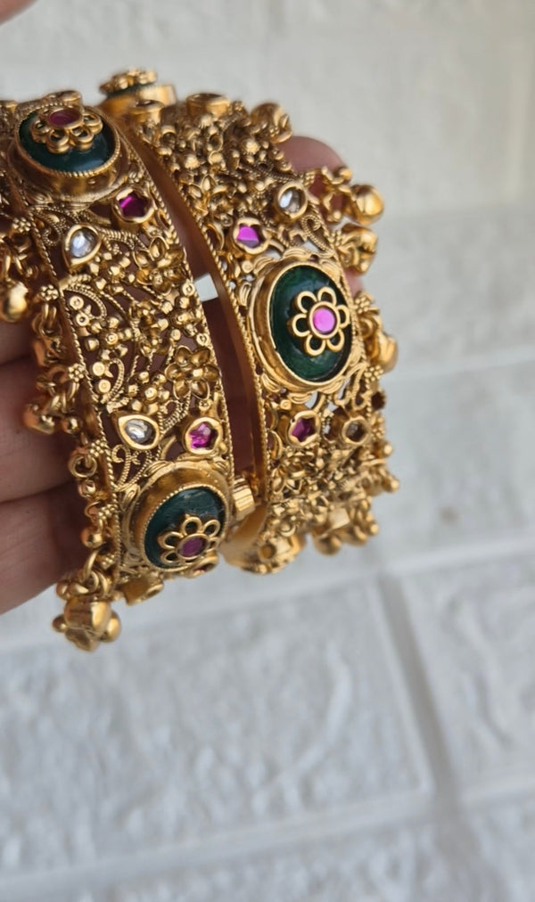 Heritage Rajwadi Gold Plated Screw Openable Gungaroo Bangles