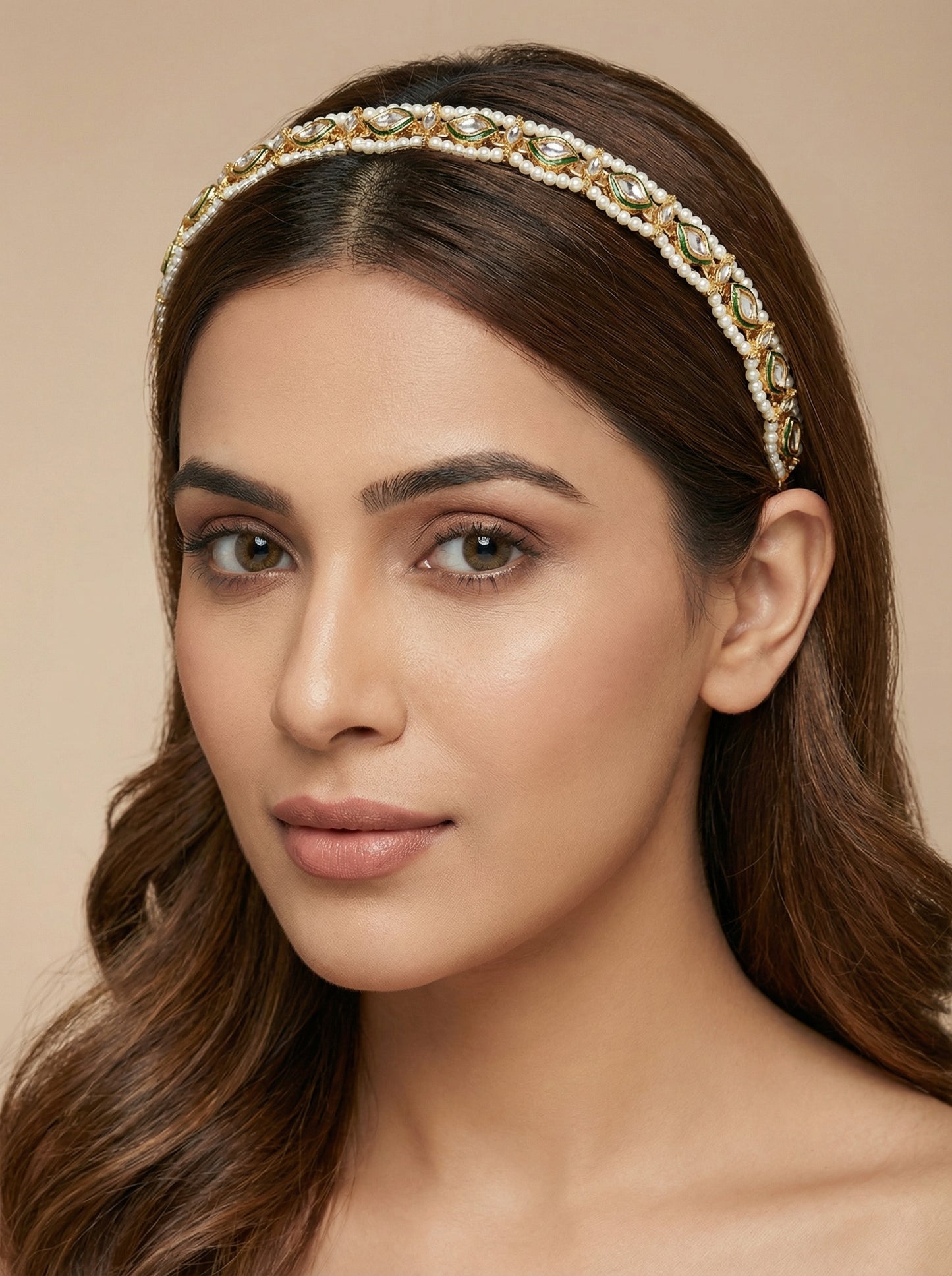 Kundan Pearl Studded HeadBand - [generated by Eldor AI]