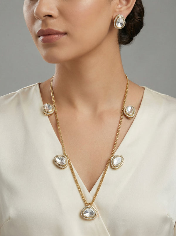 The Regal Moissanite Kundan Neckpiece with earrings - [generated by Eldor AI]