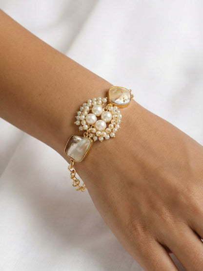 Mother Of Pearl Chain Bracelet - [generated by Eldor AI]