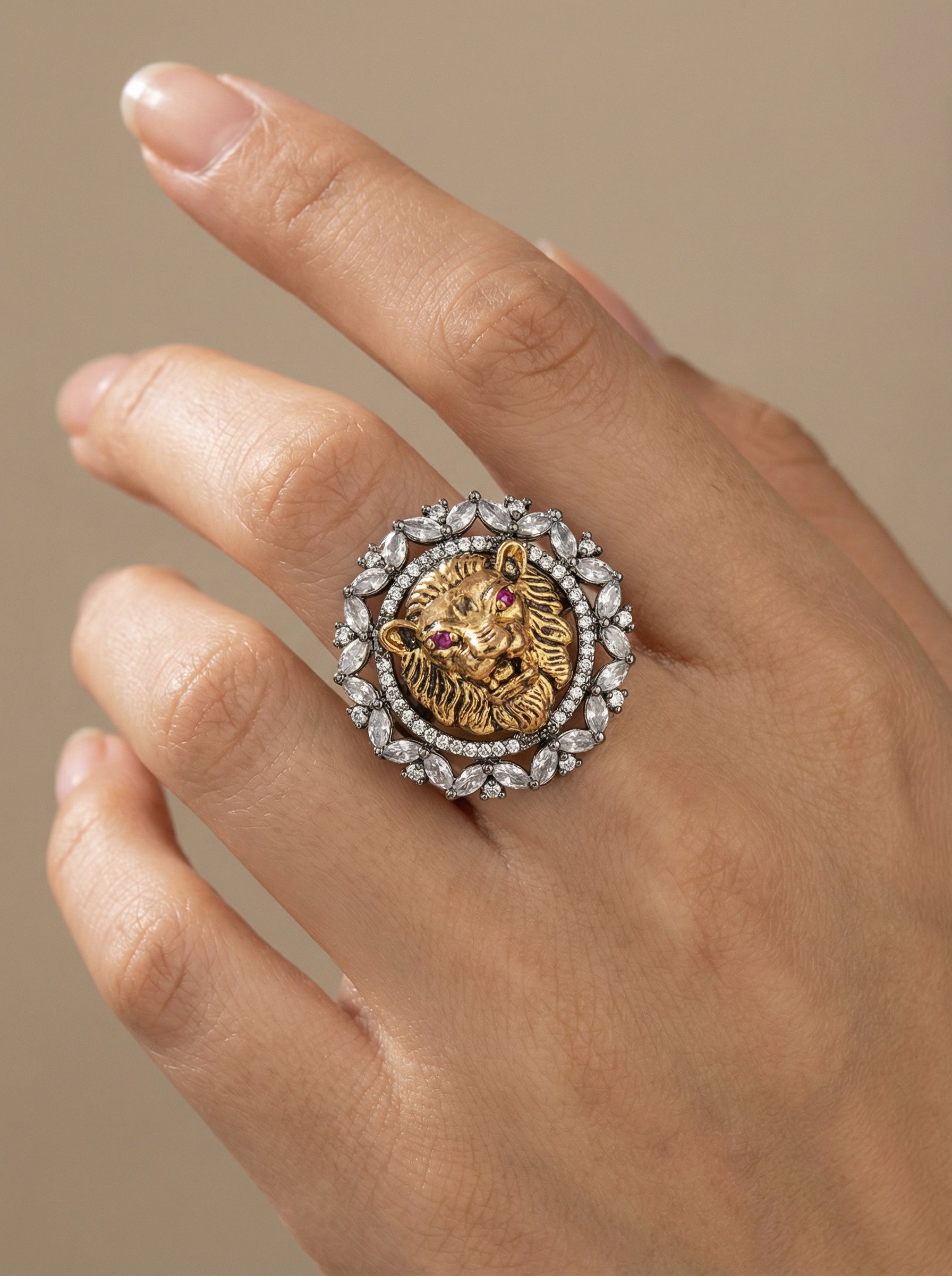 Tiggeress Zirconia Adjustable Size Ring - [generated by Eldor AI]