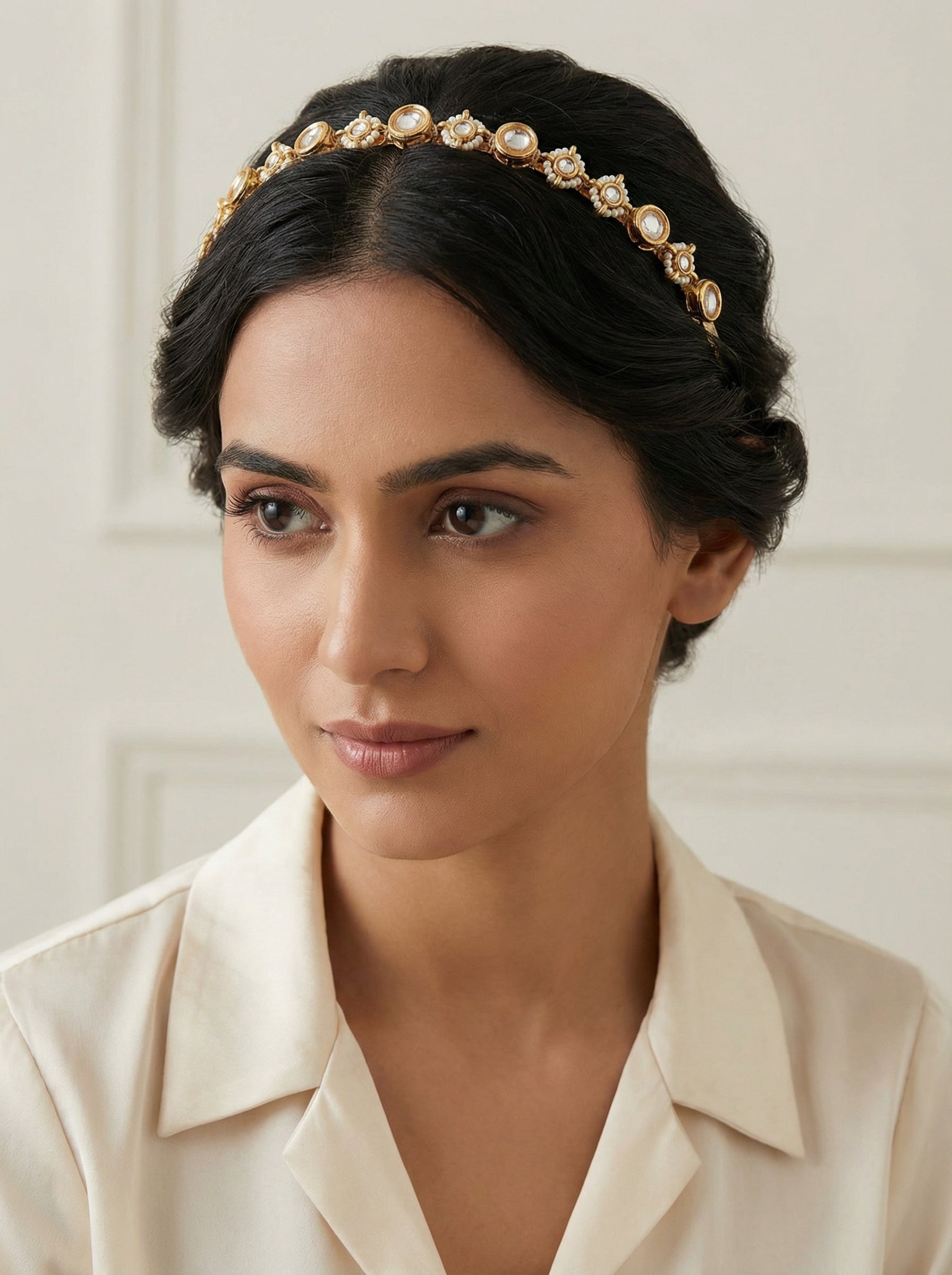 Kundan Studded HeadBand - [generated by Eldor AI]