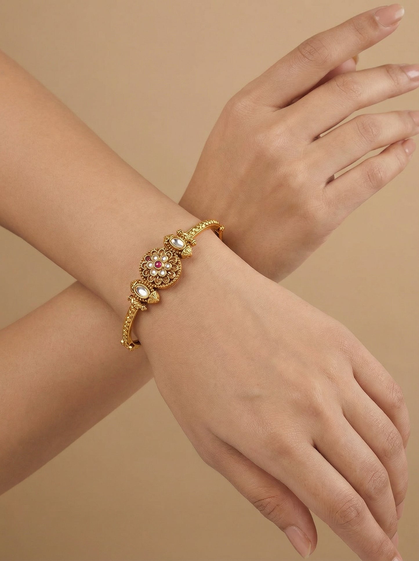 Antique Temple Kundan Openable Bracelet - [generated by Eldor AI]