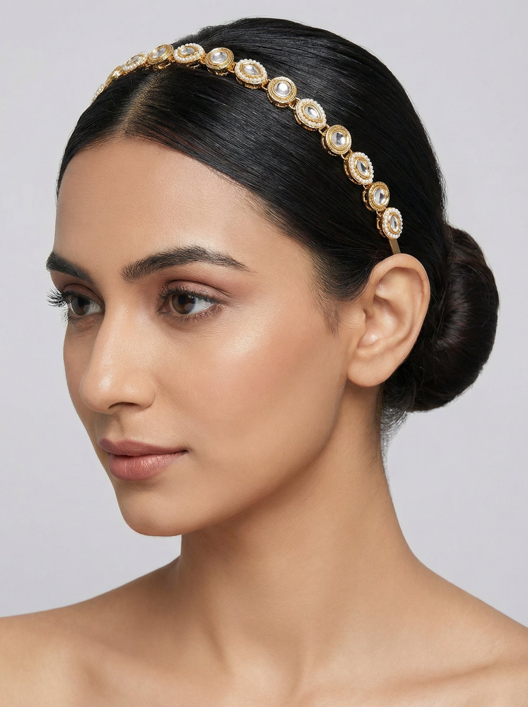 Kundan Studded HeadBand - [generated by Eldor AI]